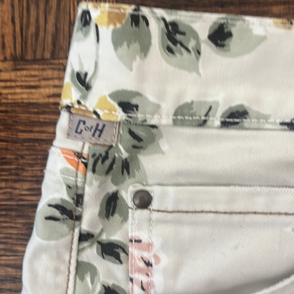 Citizens of Humanity Floral Shorts - Picture 4 of 9